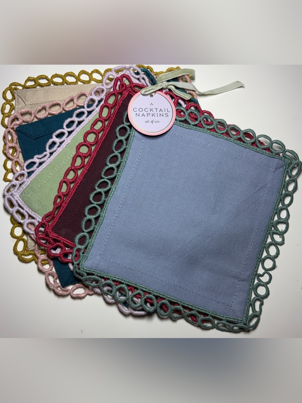 NWT Anthropologie Jenna
Loop Trim Edge Cloth Cocktail Napkin
Set of 6 Multicolor